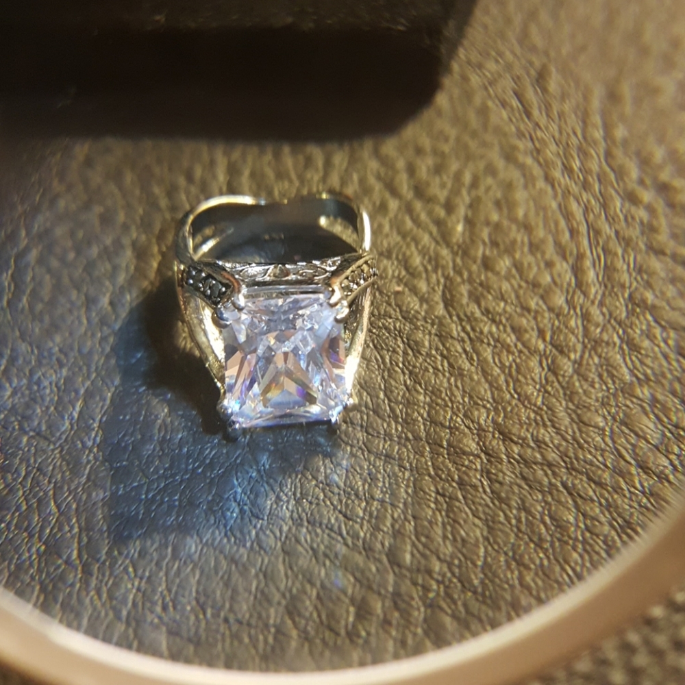 Cocktail ring - Picture 5 of 5